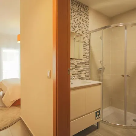 Casa Dos 4 Caminhos - Douro Bed & Breakfast Peso da Regua