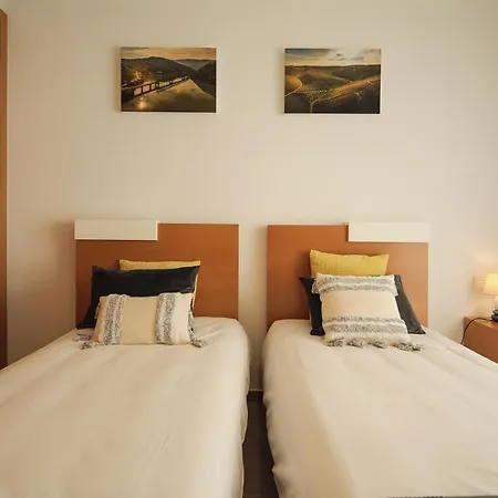 Casa Dos 4 Caminhos - Douro Peso da Regua